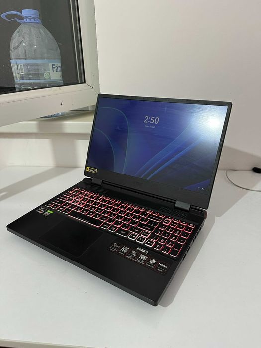 Acer Niro 5 ( Ryzen 7 )