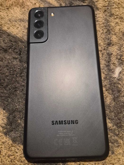 S21+ display defect
