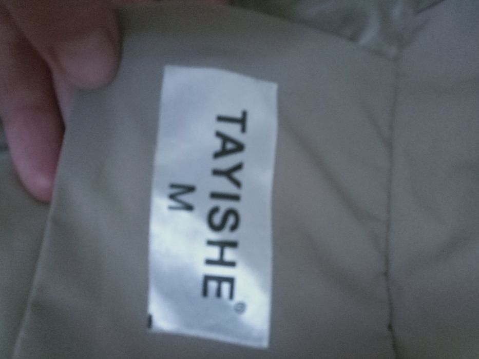 Куртки по 3000тн