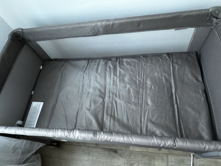 Patut Chipolino Relax pliabil, cu laterala culisanta
