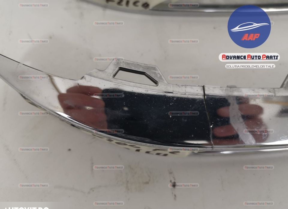 Хром орнамент дясна страна оригинален Мерцедес-Бенц ГЛК-Клас / Mercede