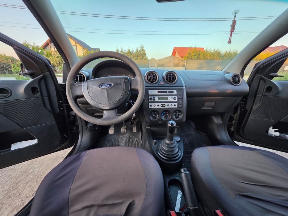 FORD Fiesta 0 — imagine 4