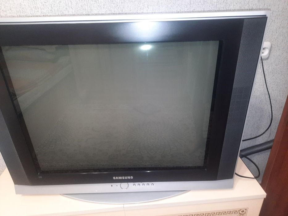 Телевизор Самсунг