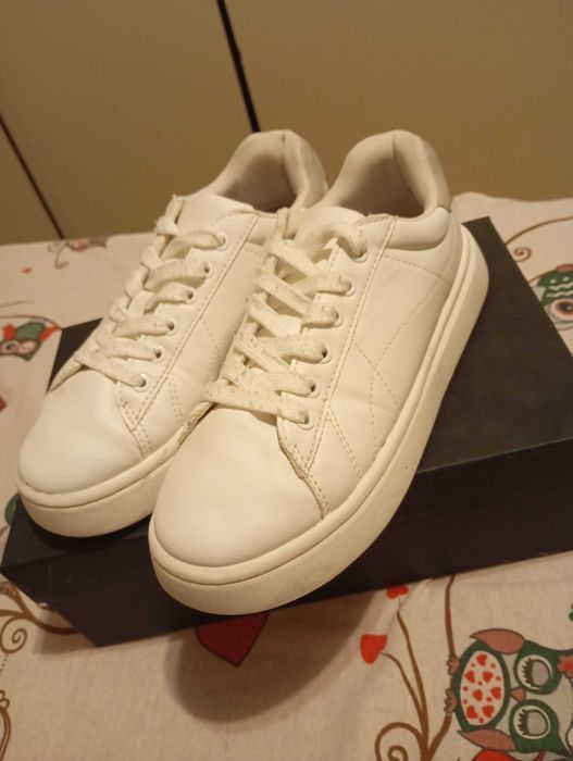 Adidași superbi Zara nr.35