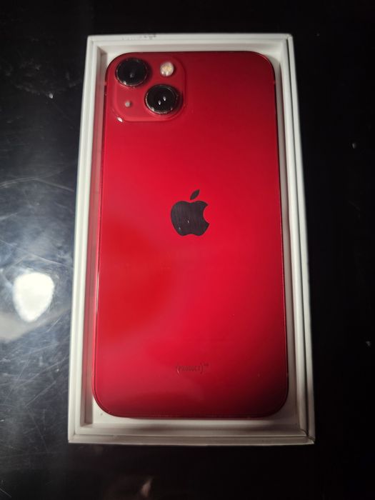 iPhone 13 de piese