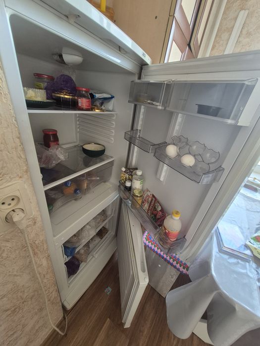 Продам холодильник Атлант