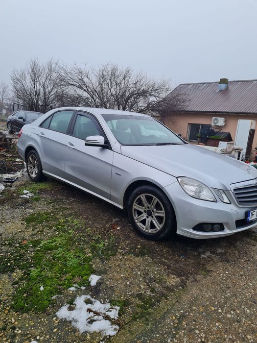 Mercedes E200 CGI W212