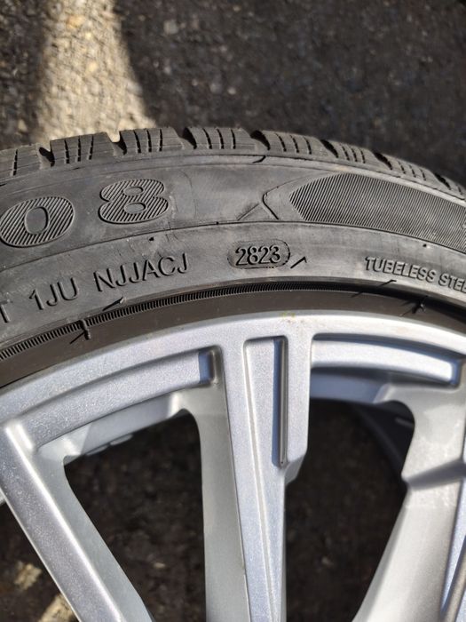 245/45/19" 4бр Goodride winter,dot2823,6mm
