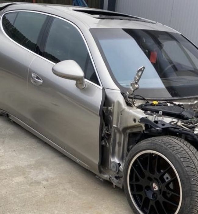 Amplificator audio Porsche Panamera