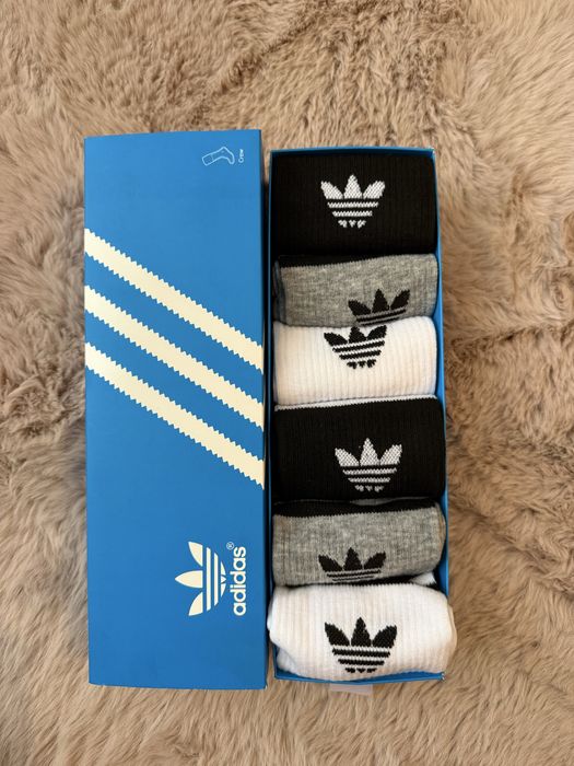 Нови Мъжки- маркови, памучни чорапи.