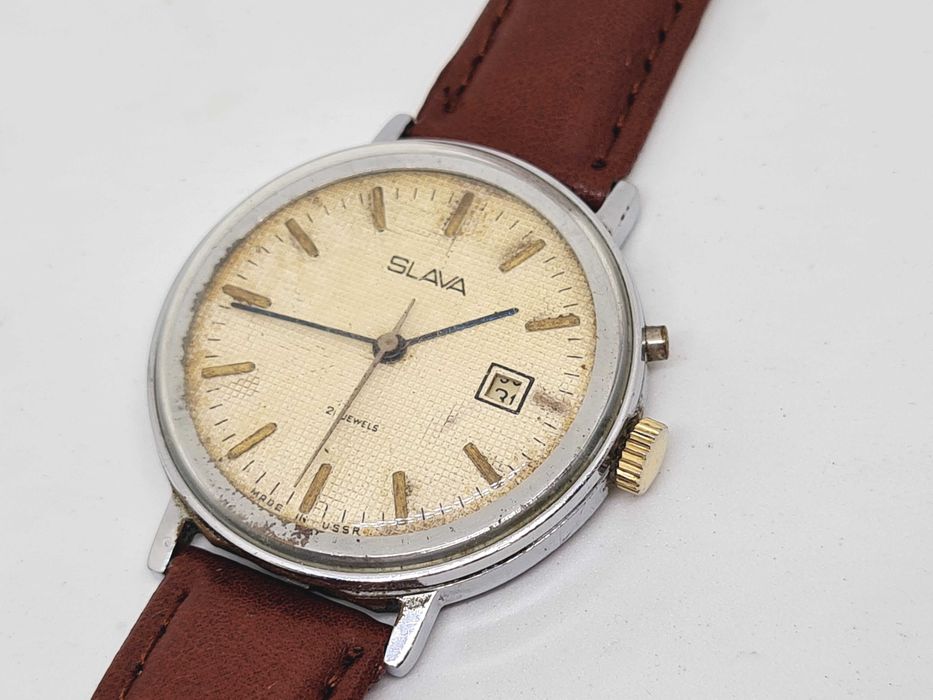 ceas SLAVA cal. 2414, 21 rubine, anii 70, stare bună, funcțional