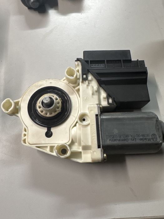 motoras dreapta fata polo ibiza