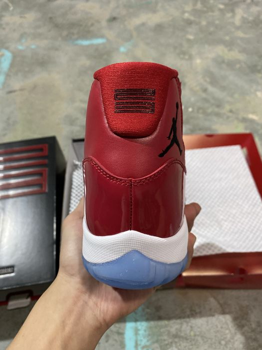 Air Jordan 11 Retro Win Like 96