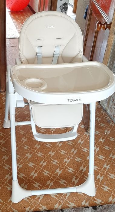 Продам стульчик для кормления