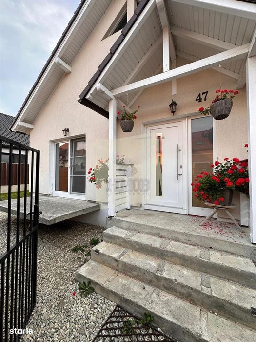 Casa individuala de Lux teren 650 mp Cristian