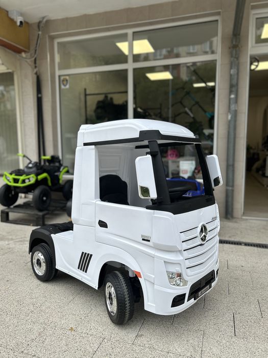 Детски Акумулаторен Камион Mercedes ACTROS, 4х4, 140W, 24V, EVA гуми