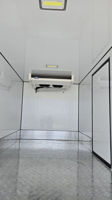 Изотермический фургон