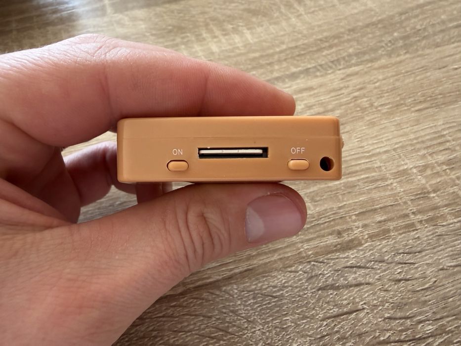 Cutiuță GSM+casca japoneza