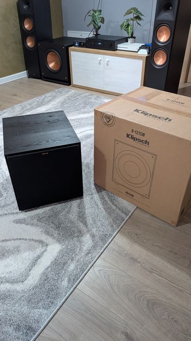 Subwoofer Klipsch 121 sw nou