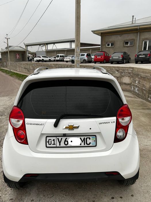 Спарк автомат 2011 йили идеал турибди.