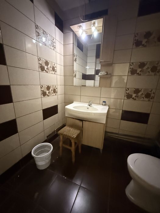 Spatiu comercial Cuza Voda nr. 7, 21mp, 800e tva inclus