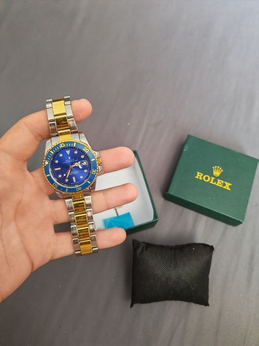Vând ceas rolex submariner