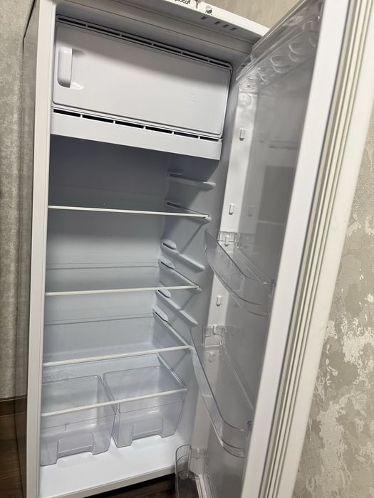 Продается холодильник в идеальном состояние