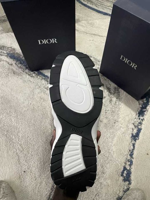 Dior B30 Triple White (40-46)