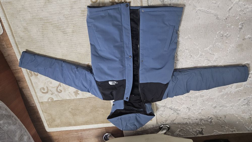 Спорттық куртка жылы