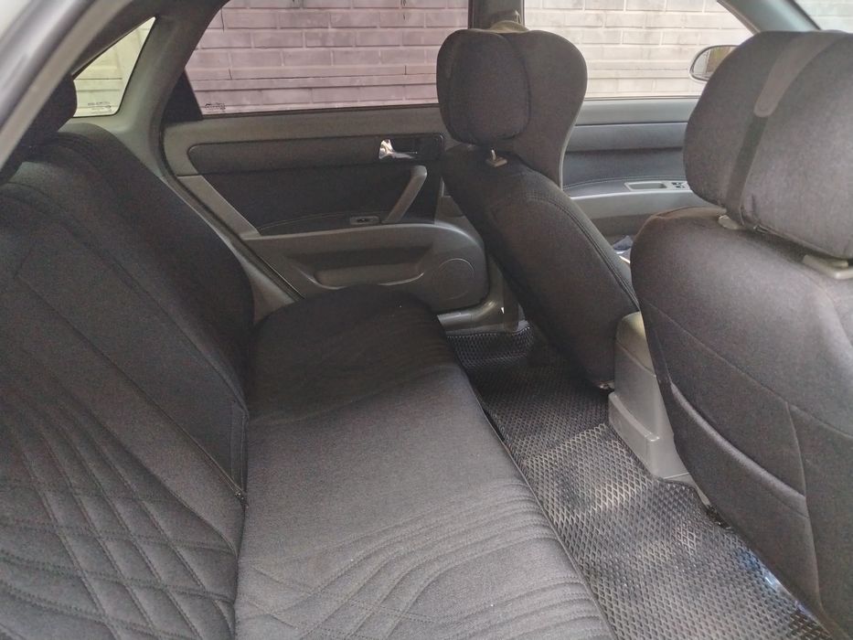 Жентра, холати зур, ремонтга хожат йук.