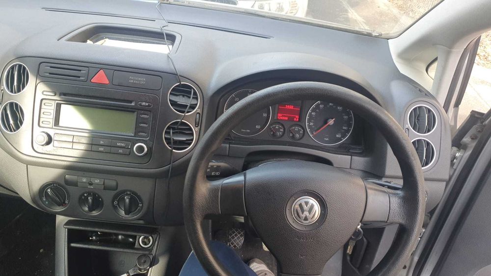 VOLKSWAGEN Golf Plus 2005 — imagine 4