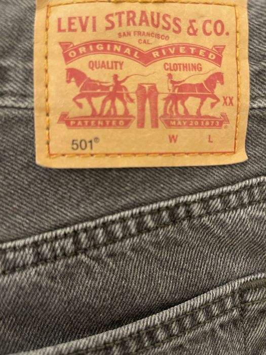 Jeans Levis narimea L