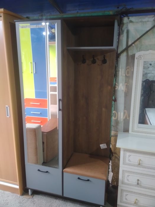 Мебель для спальни Продаётся