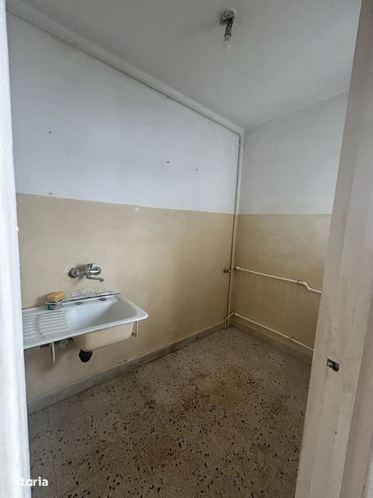Garsoniera de vanzare Lujerului-Veteranilor