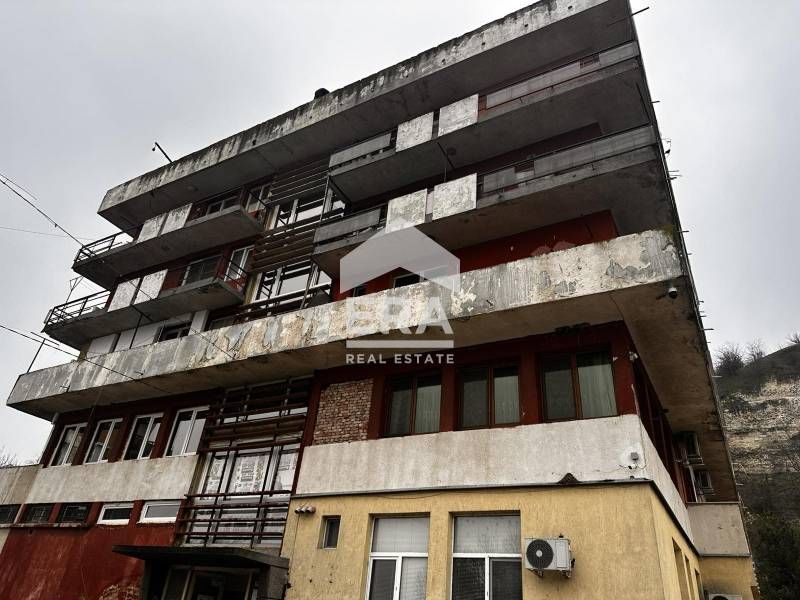 ЕКСКЛУЗИВНО! ЕРА ПЛЕВЕН СИТИ предлага апартамент за продажба в гр. Ник