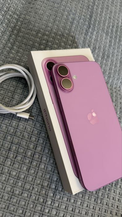 Продам iPhone 16 plus