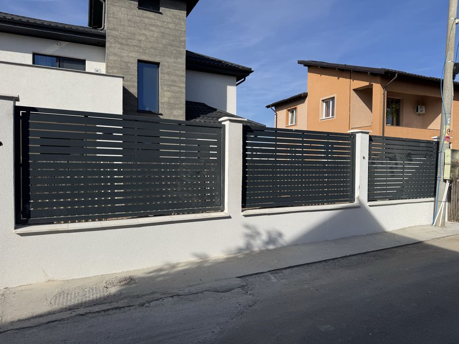 Porti Auto si pietonale, batante si culisante vopsite in camp electrostatic