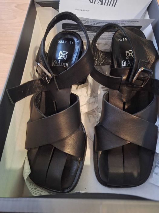 Дамски сандали Gianni