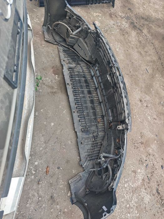 Оригинална S-line броня Audi A7 4g C7 черна мн добро състояние