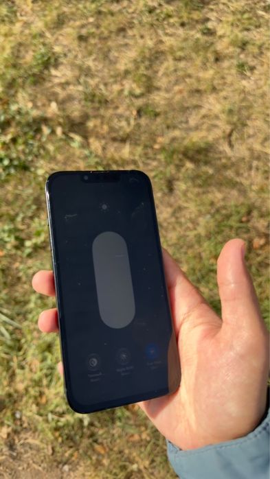 Продам iPhone 13  айфон 13 аифон 13