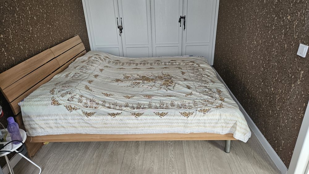 Кровать односпальная