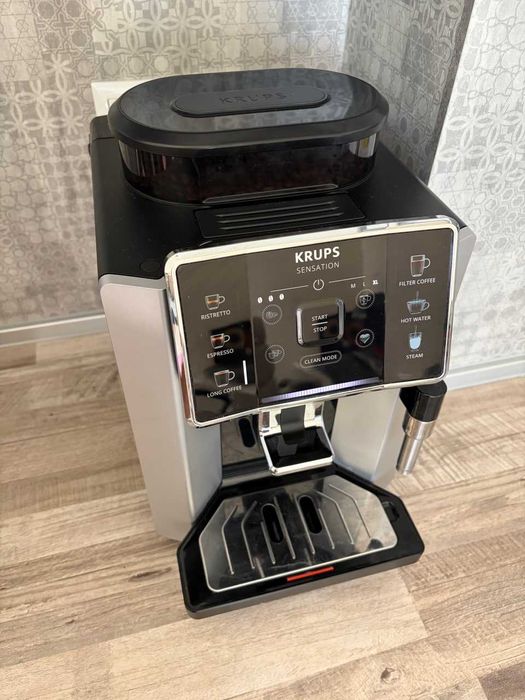 Кафеавтомат KRUPS EA910E10 1700.00 ml, 15.00 bar, ЧЕРЕН