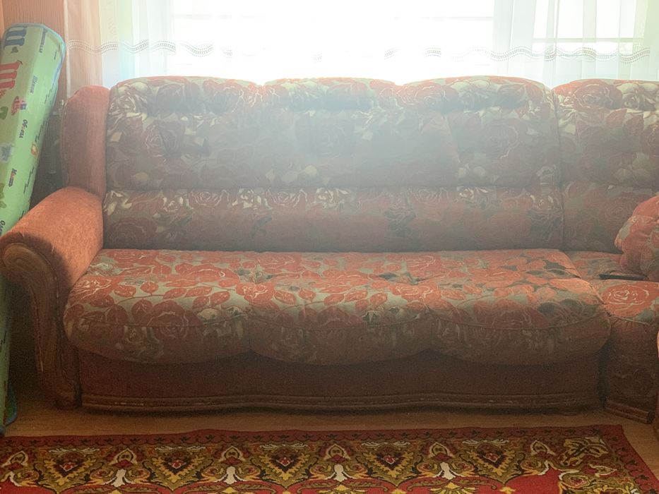 Диван Потютьков