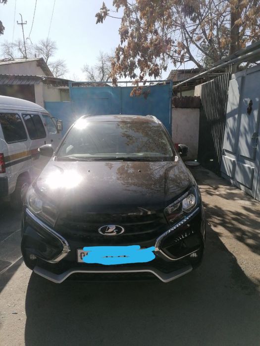 Lada XRay в хорошом состояние звоните договаримся