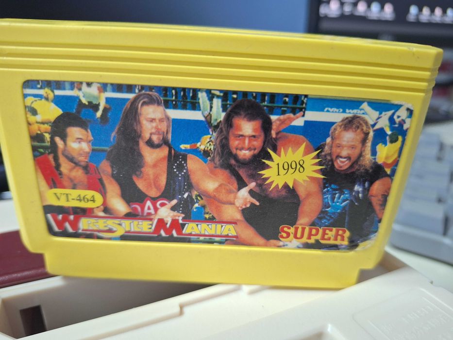 WWF WrestleMania caseta discheta clasica cu joc pentru consola TV