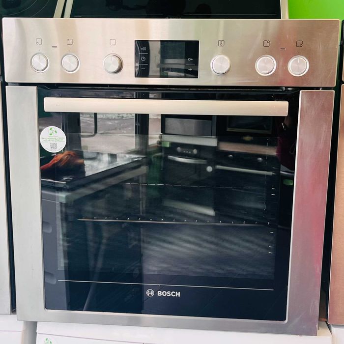 Комплект за вграждане: Фурна Bosch HEG73B450 с индукционен плот