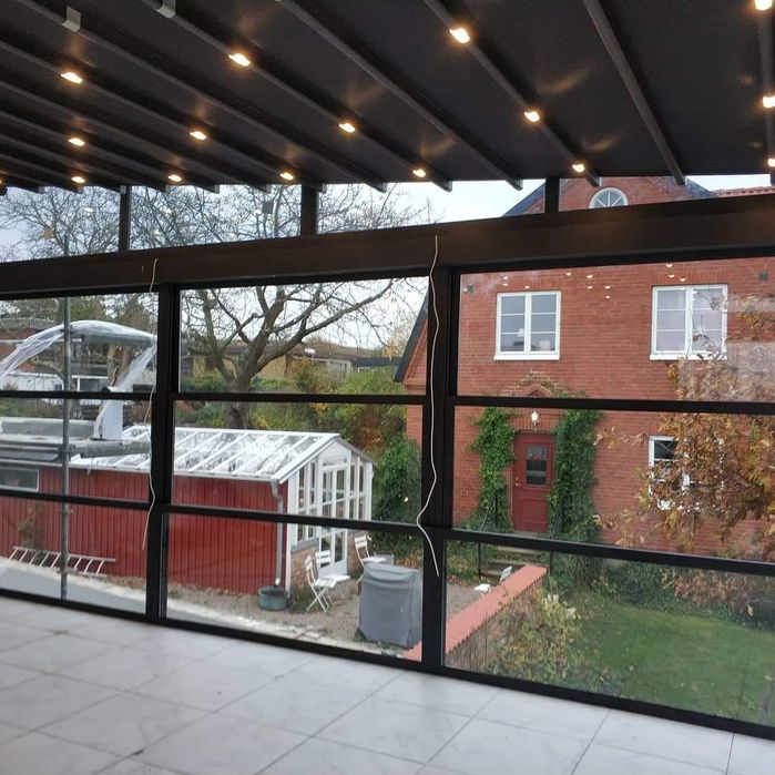 Pergole în rate . Producător