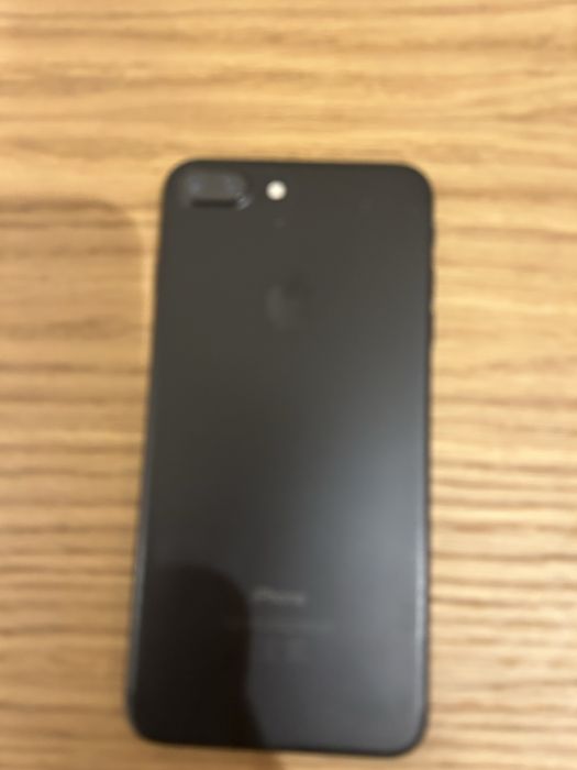 IPhone 7 Plus, черен