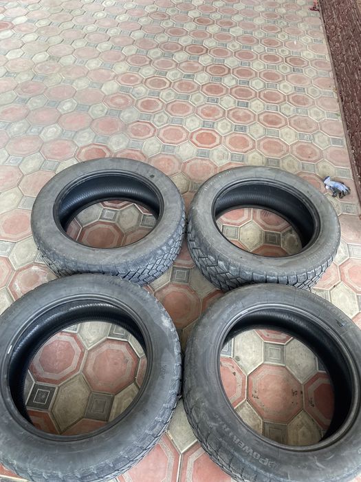 Продам зимние шины от Лексуса!