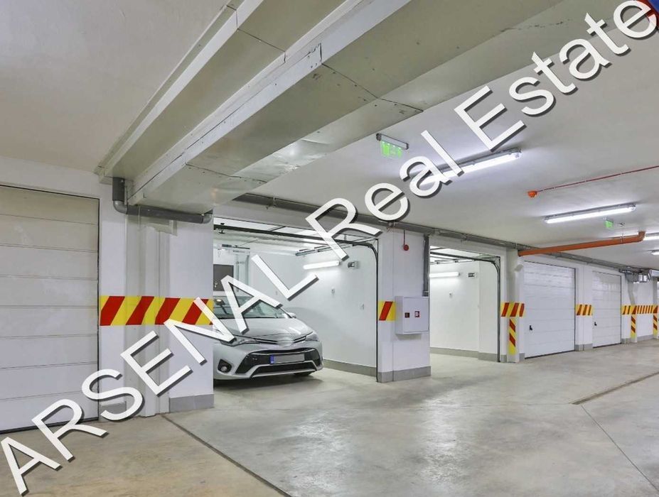 Дава се под наем Тристаен апартамент в София, Изгрев - 185 кв.м за 1450 € - Снимка #8